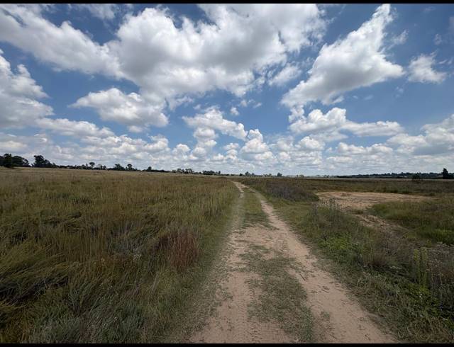 2,969M² VACANT LAND FOR SALE IN VAALPARK